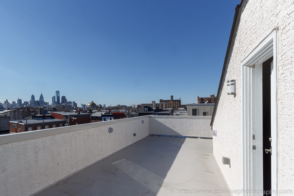 Real Estate photographer work: roofdeck and view from house