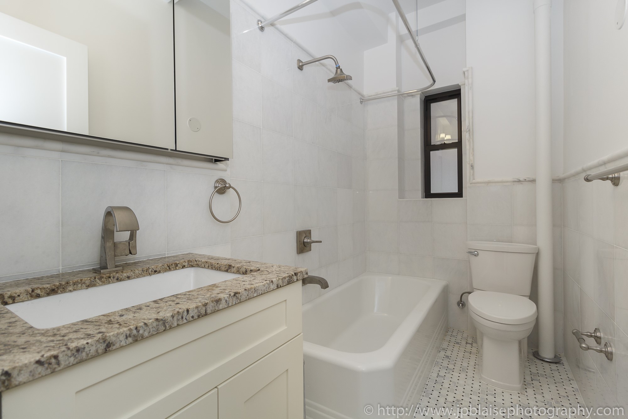 Apartment photographer upper west side ny ny manhattan new york bathroom