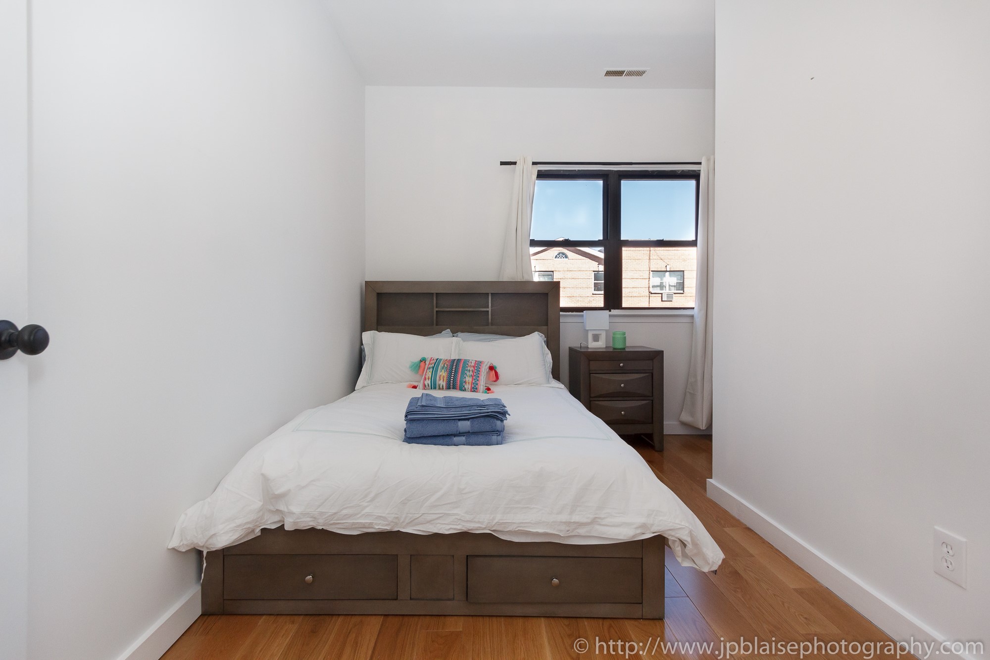 Brooklyn Real Estate photographer three bedroom apartment NYC New York bed 1