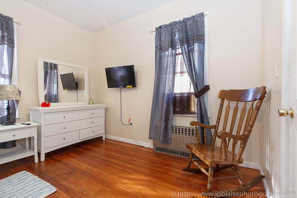 Real Estate photographer work: picture of a bedroom of an apartment in East Flatbush, Brooklyn, New York City