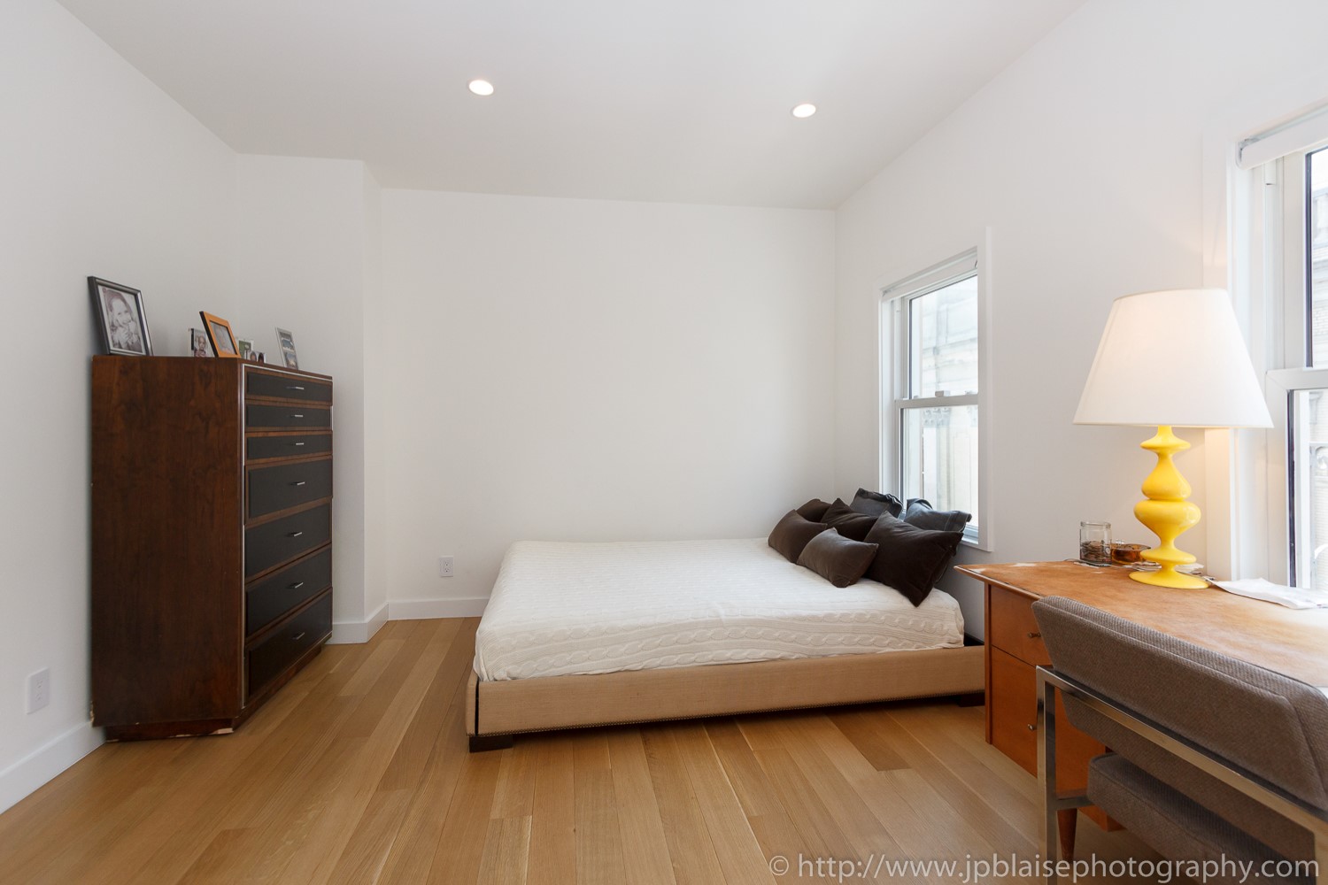NY Real estate photographer two bedroom apartment in west village manhattan