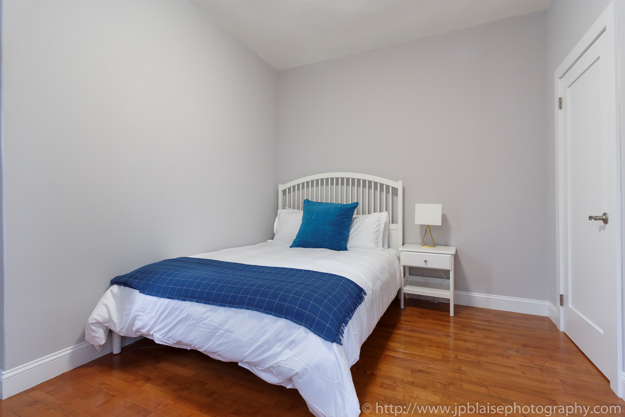 NY apartment photographer Lower East Side real estate interior photography bedroom