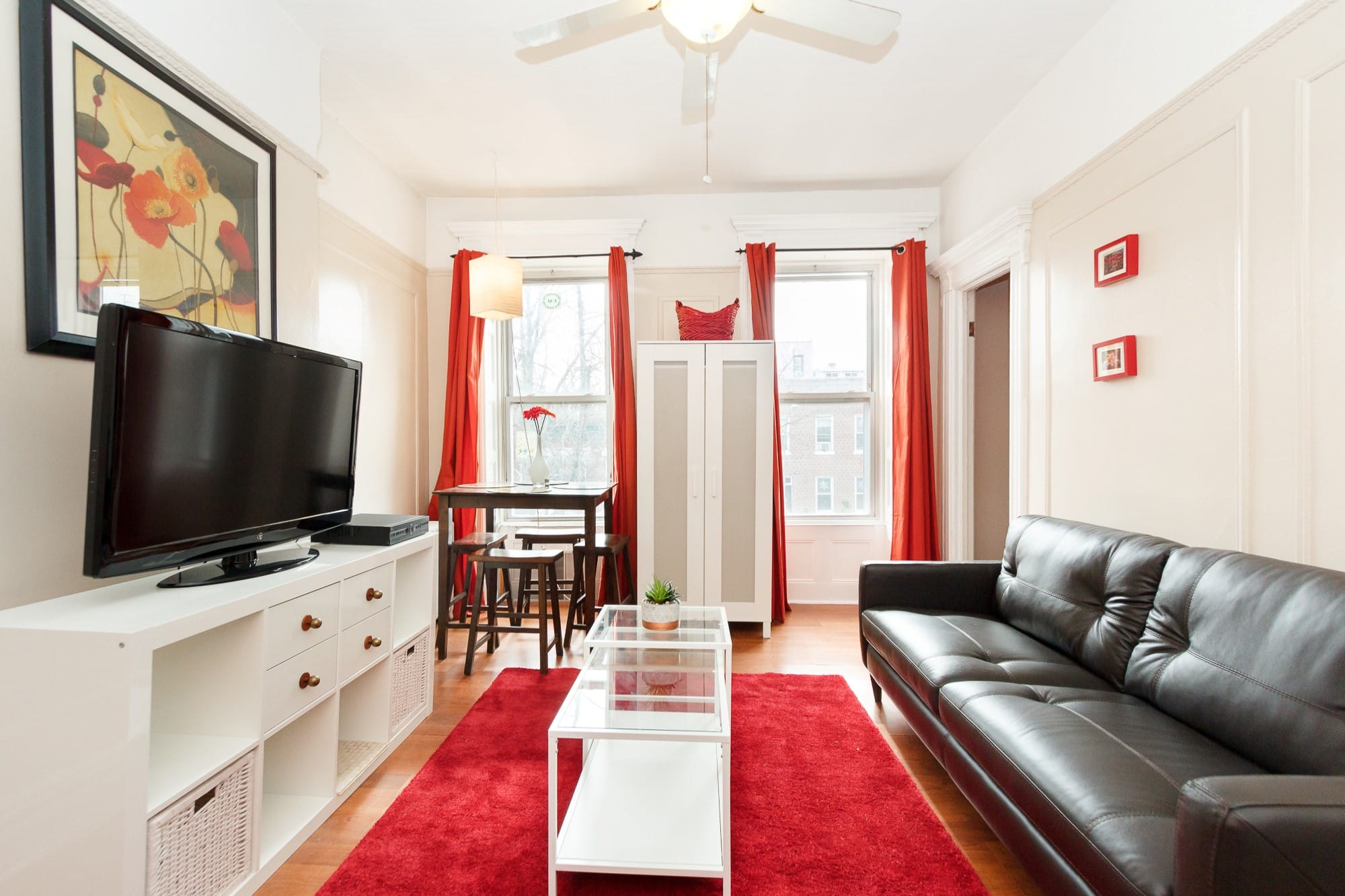 Latest New York apartment photographer session One bedroom unit in