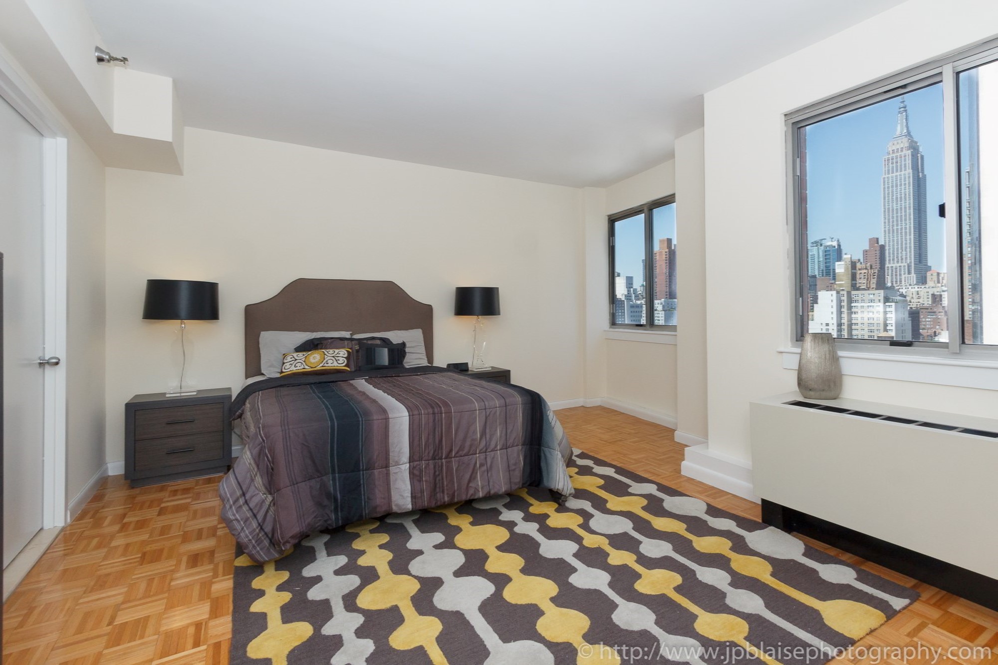 NYC-apartment-photographer-two-bedroom-midtown-master