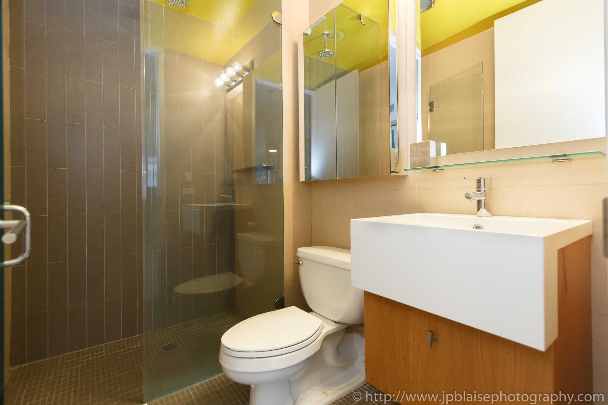 NYC apartment photographer work one bedroom condo in chelsea manhattan bathroom ny