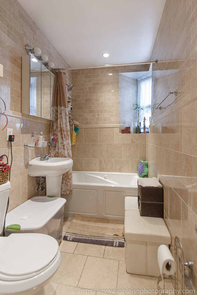  Latest Real Estate Photography Work: picture of the bathroom in Hamilton Heights One bedroom unit