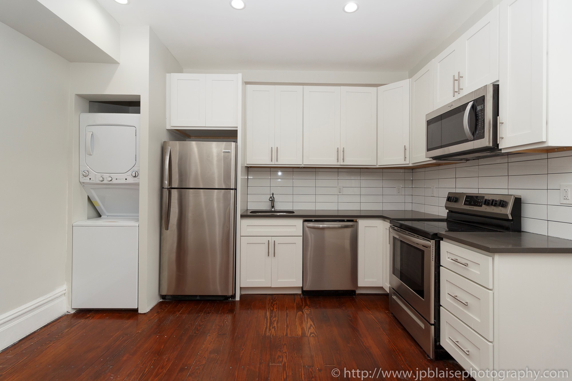New york apartment photographer work House for sale Flatbush Brooklyn ny interior real estate photography living