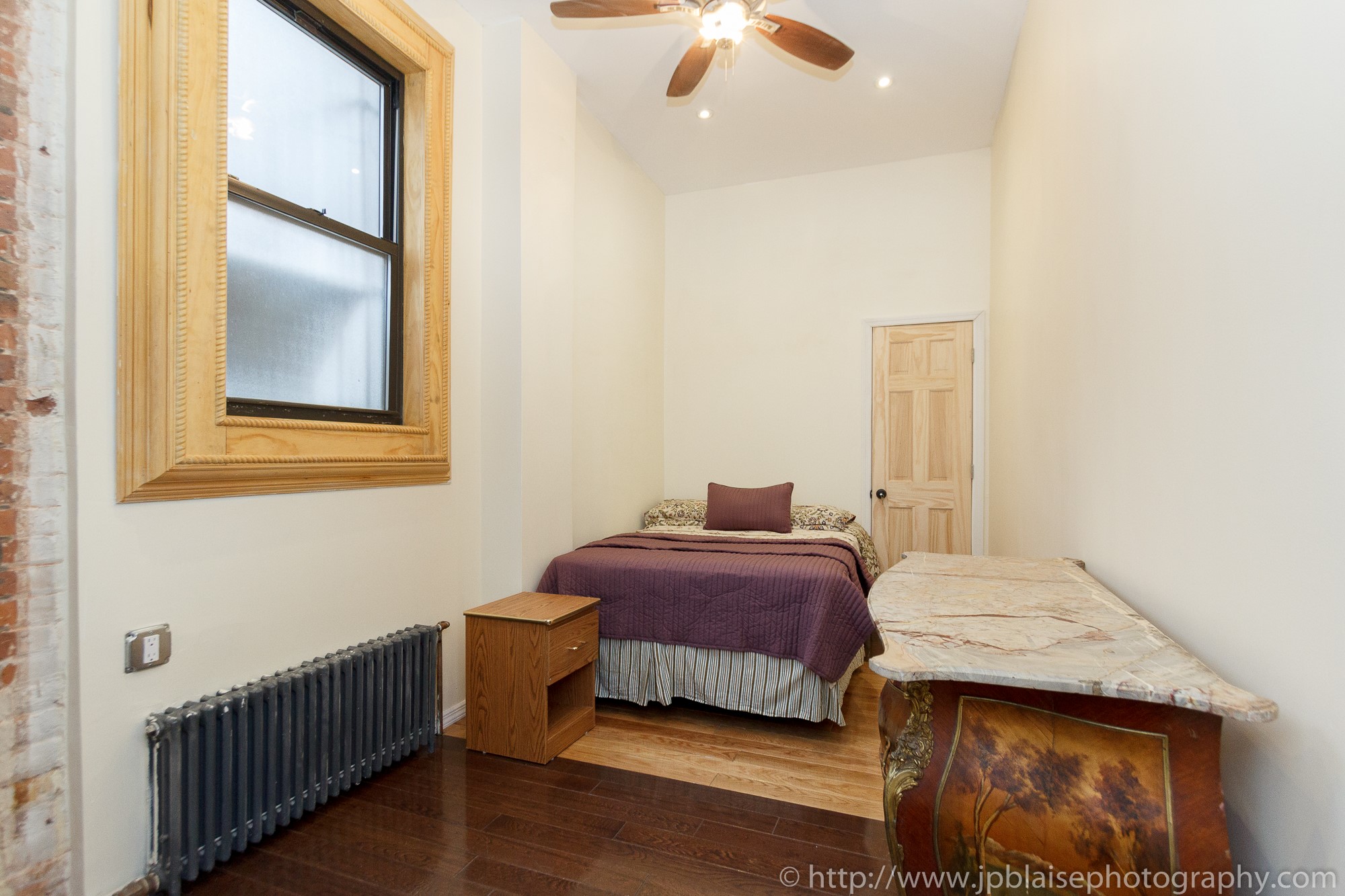 New york city Apartment photographer two bedroom in boerum hill brooklyn picture of bedroom