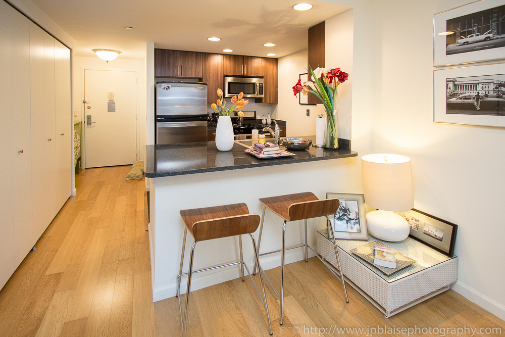 Real Estate photography of open kitchen in Dumbo, Downtown Brooklyn