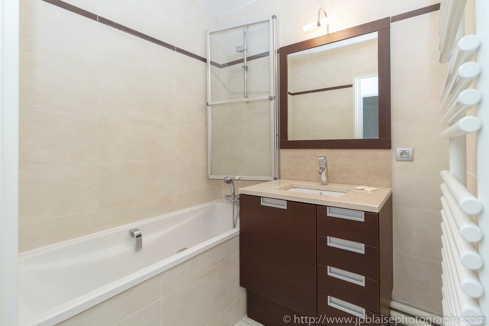 ny apartment photographer two bedroom interior real estate bathroom